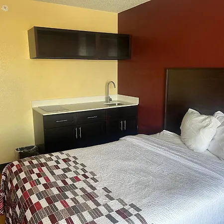 Red Roof Inn & Suites Indianapolis Airport Exterior foto